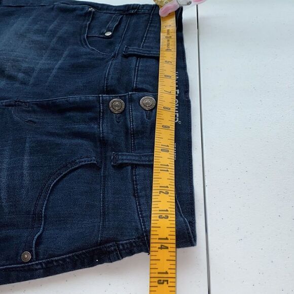 Wallflower Women’s High Rise Jean Shorts - Picture 8 of 10